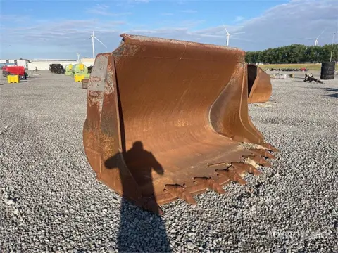 Volvo 2900 mm General Purpose 3000mm , 4,3 m³ , fits Vol