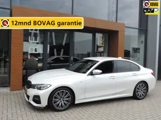 BMW 3-serie 320i M-sport Executive Edition AUT | Headup | Afn.th | Leer/Sportstoelen | 18” | CarPlay