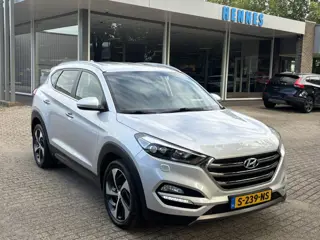 Hyundai Tucson 1.6 T-GDi Comfort 4WD Stoel+stuurwielverwarming Xenon PDC camera