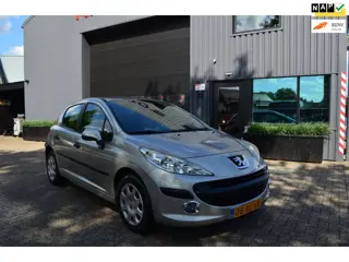 Peugeot 207 1.4-16V XR | NAP | 2e eigenaar | Parkeersensoren