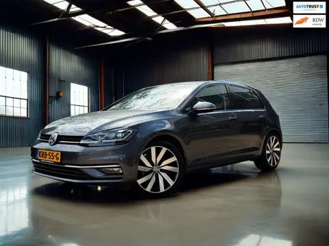 Volkswagen GOLF 1.5 TSI Highline Business R 150PK Zeer nette auto