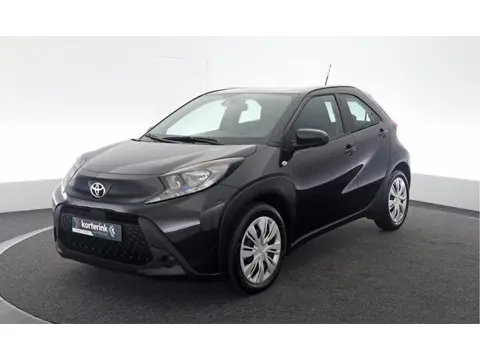 Toyota Aygo X 1.0 VVT-i MT Play (bj 2024)