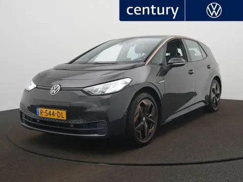 Volkswagen ID.3 Pure 45 kWh LED - Stoelverwarming - ACC - Sfeerverlichting - PDC