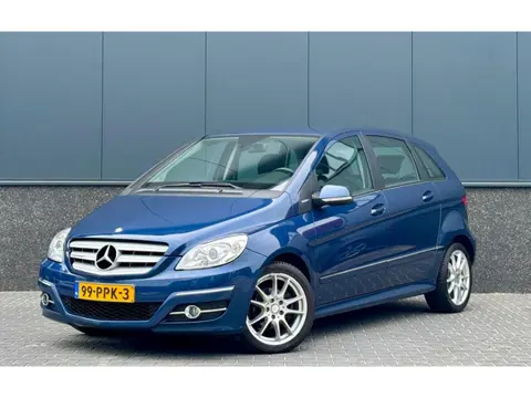 Mercedes-Benz B-Klasse 160 BlueE. Bns Cl. (bj 2011)