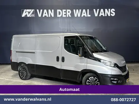 Iveco Daily 35S16V 157pk Automaat 3500kg Trekhaak L2H1 Euro6 Airco | Camera | Navigatie | LM Velgen 