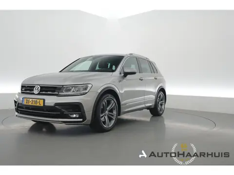 Volkswagen Tiguan 1.5 TSI ACT Highline Business R | Rijklaar! | Orig. NL | Elek. Trekhaak | Dig. Coc