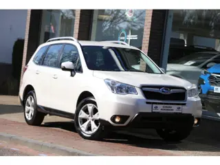 Subaru Forester 2.0 AWD Luxury Automaat Leer Navi Carplay Camera
