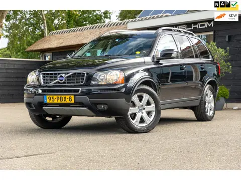 Volvo XC90 2.5 T5 Limited Edition NL Auto I NAP I Trekhaak I Leder I 7 Persoons I Climate I Cruise I