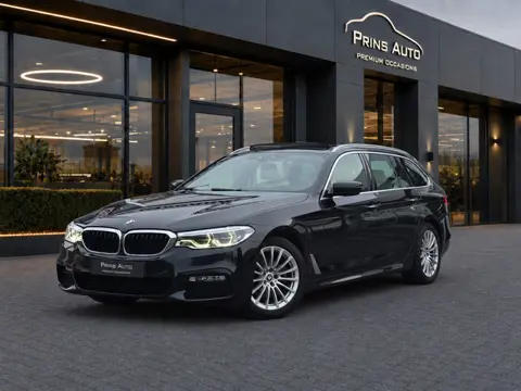 BMW 5 Serie Touring 520d High Executive |CLIMA|PANORAMADAK|LEDER|FULL LED|ELEK ACHTERKLEP|TREKHAAK| 