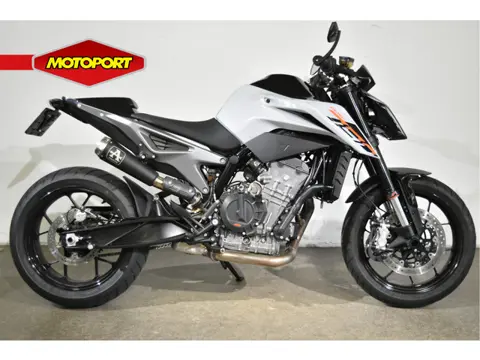 KTM 790 DUKE L (bj 2023)