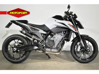 KTM 790 DUKE L (bj 2023)