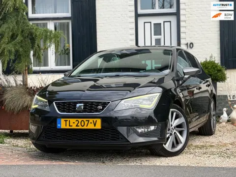 Seat Leon 1.8 TSI FR 180PK|Automaat|LED|Naci|Bluetooth|