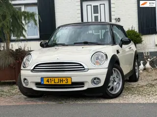 Mini 1.6 Cooper Business Line|Stoelverwarming|Airco|Cruise|