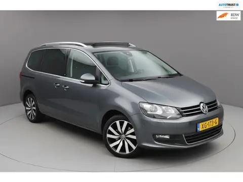 Volkswagen Sharan 2.0|Dynaudio|Pano|Camera|Carplay|7-persoons