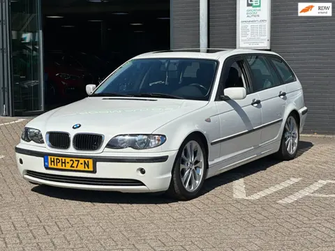 BMW 3-serie Touring 318i/APP-CONNECT/CAMERA/SCHUIFDAK/NAVI/NETTE STAAT!!