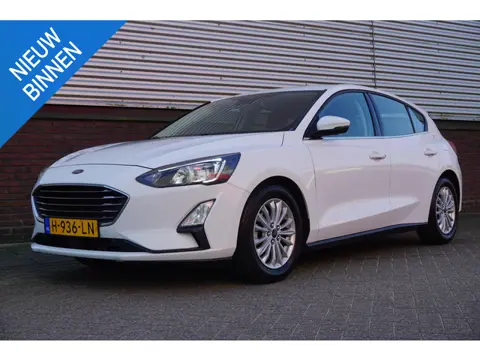 Ford Focus 1.0 EcoB.125PK Titanium Business/Winter Pack/ Rijklaar incl.garantie.