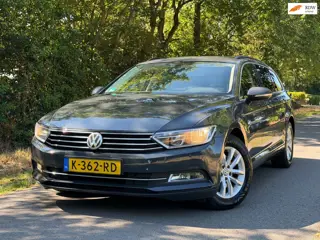 Volkswagen Passat Variant 1.4 TSI ACT Comfortline | ACC + Keyless start + Clima Nu € 9.975,-!!!
