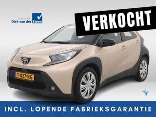 Toyota Aygo X 1.0 VVT-i MT Play | Stoelverwarming | Apple Carplay/ Android Auto | Achteruitrijcamera