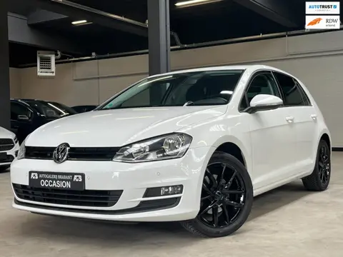 Volkswagen Golf 1.4 TSI Connected Series Automaat/Carplay/Trekhaak