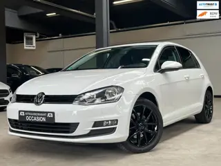 Volkswagen Golf 1.4 TSI Connected Series Automaat/Carplay/Trekhaak