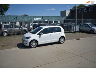 Volkswagen UP! 1.0 move up! BlueMotion