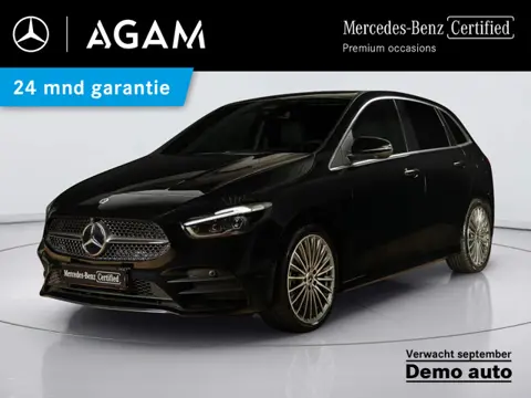 Mercedes-Benz B-Klasse 250 e Business Solution AMG Premium PLUS | Panorama dak | Trekhaak