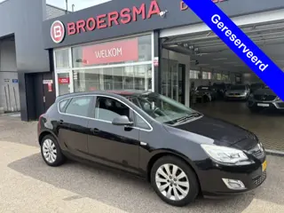 Opel Astra 1.4 Turbo Cosmo 1 EIGENAAR * DEALERONDERHOUDEN * NAP * NIEUWE APK *