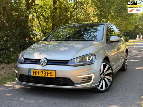 Volkswagen Golf 1.4 TSI GTE | Pano + Navi + Cruise Nu € 7.450,-!!!