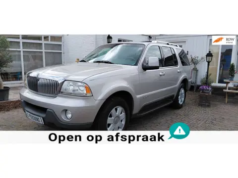 Lincoln AVIATOR 4.6 V8 Automaat 4X4 6 Zitter met Leder Prachtige en top onderhouden auto