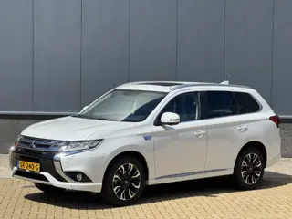 Mitsubishi Outlander 2.0 PHEV Prestige Leer, schdak