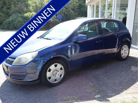 Opel Astra 1.6 Enjoy Automaat! Zo mee! (bj 2004)
