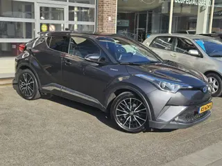 Toyota C-HR 1.8 Hybrid Executive Navi/Pdc (bj 2016)