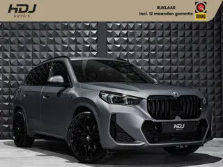 BMW X1 xDrive30e M Sport | Pano | 20"| Dirve Pro | HUD | H/K | Trekh. | Memo | Ad Li |