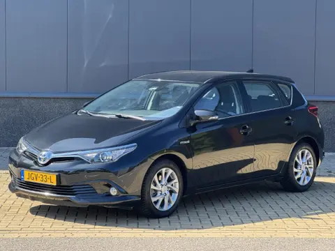 Toyota Auris 1.8 Hybrid Dynamic 71000KM!! (bj 2016)