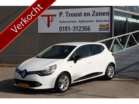 Renault Clio 0.9 TCe Eco2 Limited Airco/Cruise control/Parkeersensoren achter/Navigatie/Radio/16'' L
