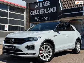 Volkswagen T-Roc 2.0 TSI 4Motion R-Line | Bi-Xenon | Full-Led | Climate | Trekhaak | ACC | Apple/And