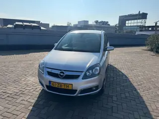 Opel Zafira 1.8 Cosmo