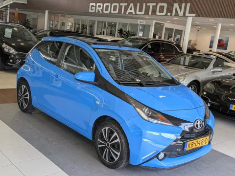 Toyota Aygo 1.0 VVT-i x-wave Airco, Stuurbekrachtiging