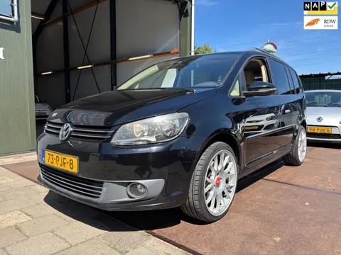 Volkswagen Touran 1.4 TSI Highline DSG Automaat 19inch Navi Cruise