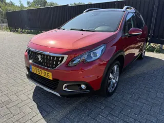 Peugeot 2008 1.2 PureTech GT-Line | AUTOMAAT | PDC | CAMERA | PANORAMADAK | LMV |