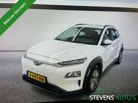 Hyundai KONA EV Comfort 64 kWh CAMERA / KEYLESS / NAVI / CLIMA / CRUISE