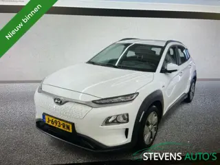 Hyundai KONA EV Comfort 64 kWh CAMERA / KEYLESS / NAVI / CLIMA / CRUISE