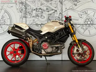Ducati MONSTER 1100 S (bj 2009)