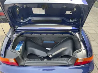 Foto 18 van BMW Z3 Roadster 1.8 Wide Body