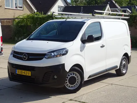 Opel Vivaro 2.0 CDTI L1H1 Imperiaal + Trekhaak (bj 2021)
