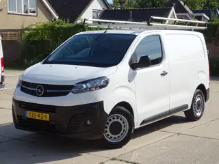 Opel Vivaro 2.0 CDTI L1H1 Imperiaal + Trekhaak (bj 2021)