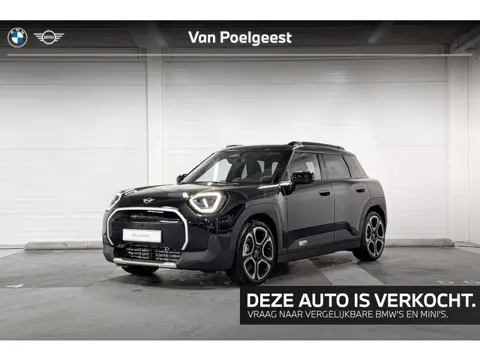 MINI Aceman E Favoured | Pakket L | Stuurwielverwarming | Panoramadak |