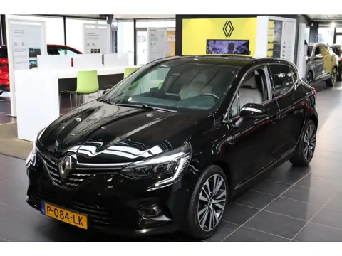 Renault Clio TCe 90pk Initiale Paris (bj 2022)
