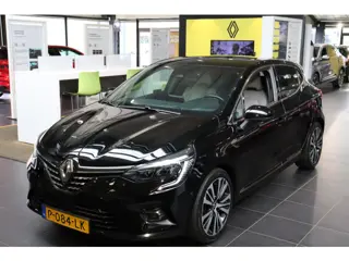 Renault Clio TCe 90pk Initiale Paris (bj 2022)