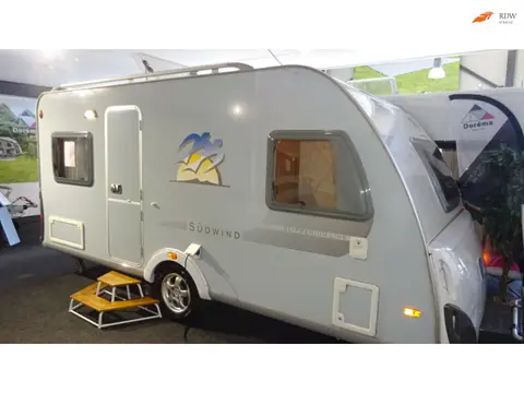 KNAUS SUDWIND Special 450 FU 2007 VASTBED RONDZIT MOVER TOP